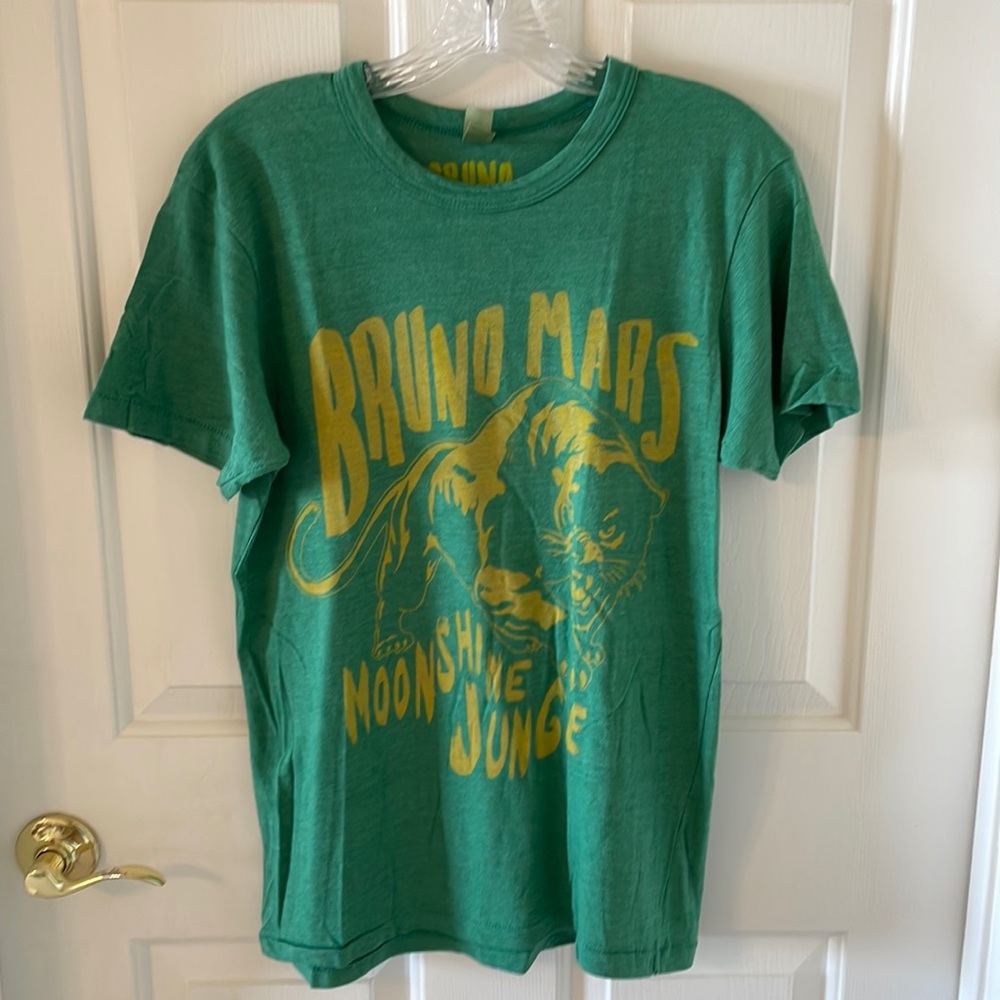 Bruno Mars 2014 Moonshine Jungle Tour tshirt